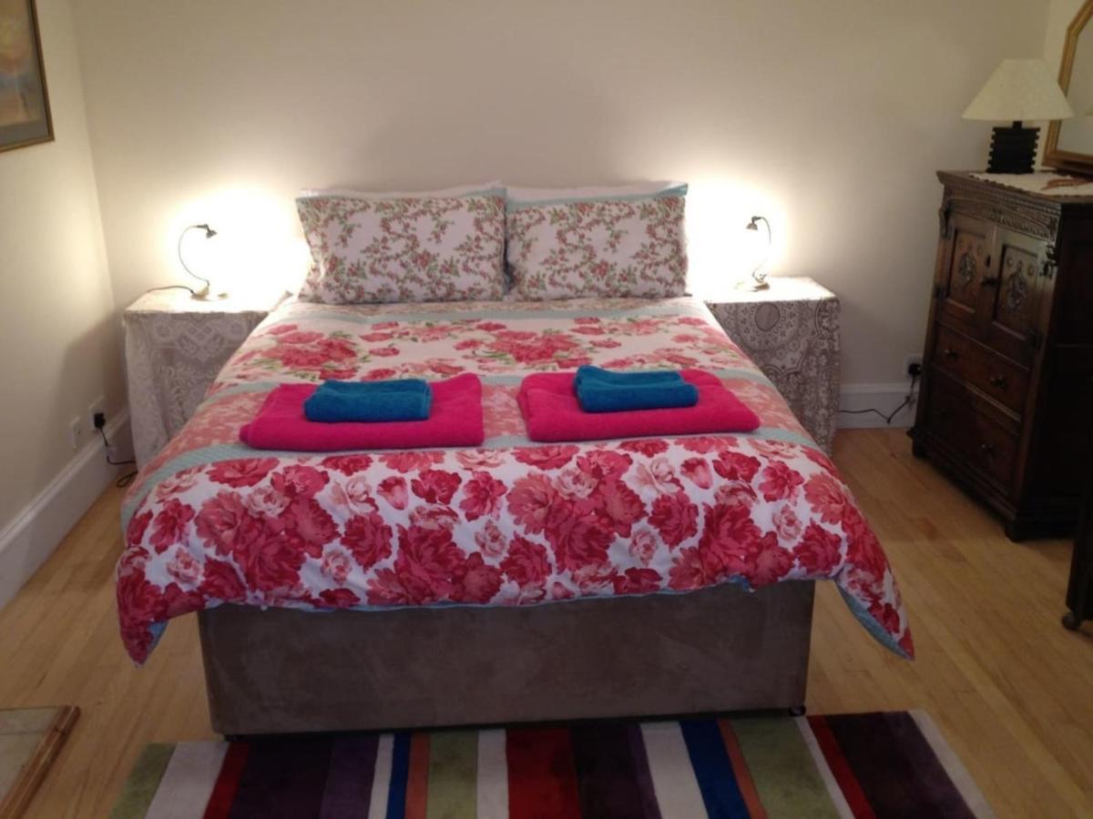 Quaint And Quirky Former Crofters Cottage In Port Ellen Luaran gambar
