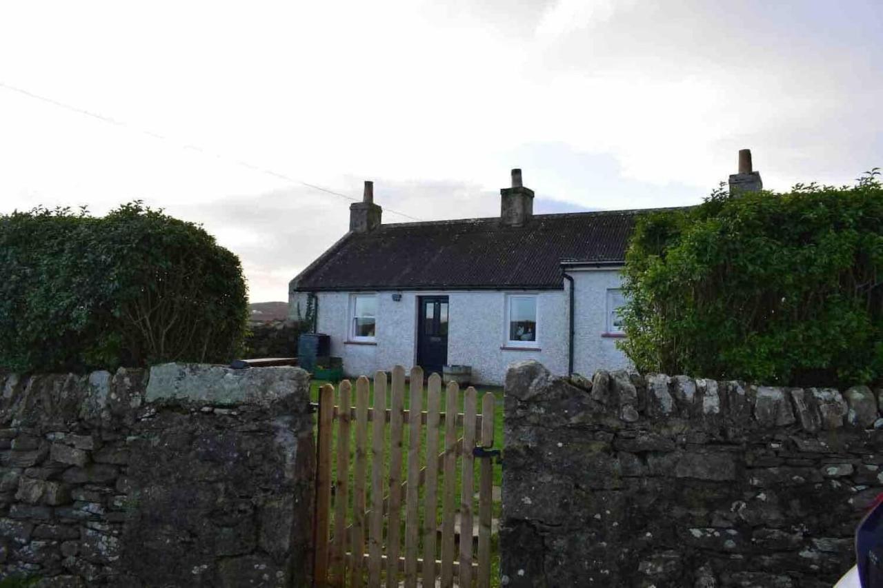 Quaint And Quirky Former Crofters Cottage In Port Ellen Luaran gambar