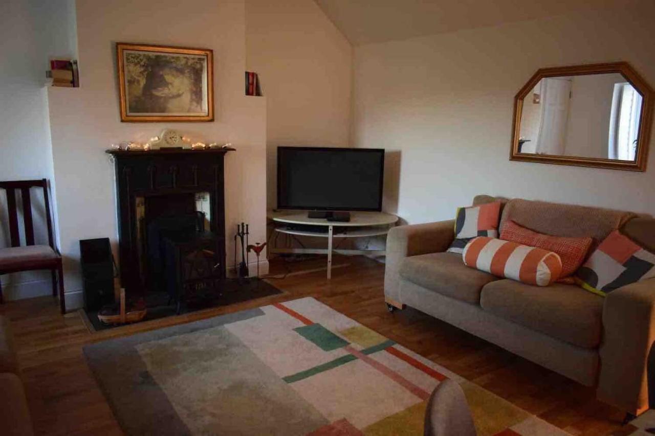 Quaint And Quirky Former Crofters Cottage In Port Ellen Luaran gambar