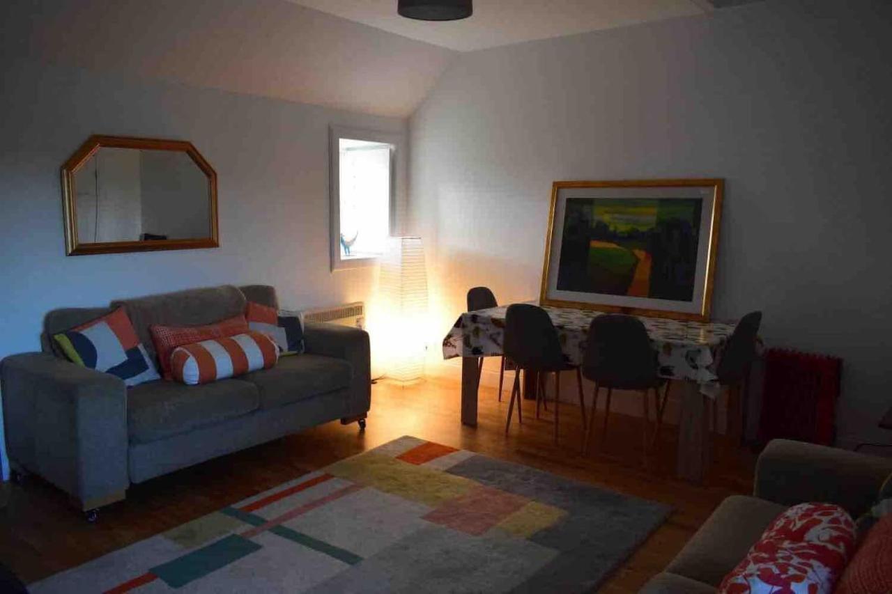 Quaint And Quirky Former Crofters Cottage In Port Ellen Luaran gambar