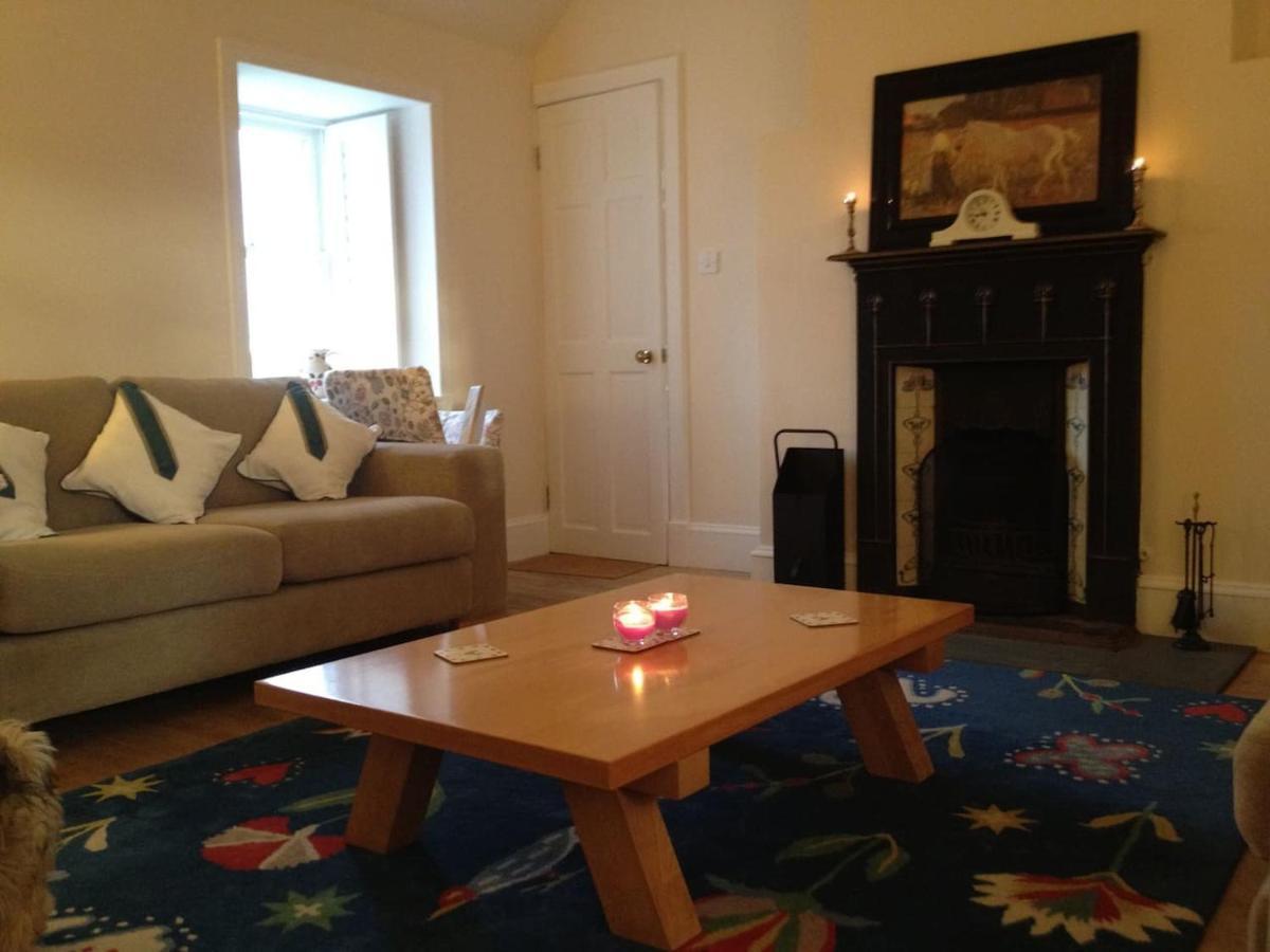 Quaint And Quirky Former Crofters Cottage In Port Ellen Luaran gambar